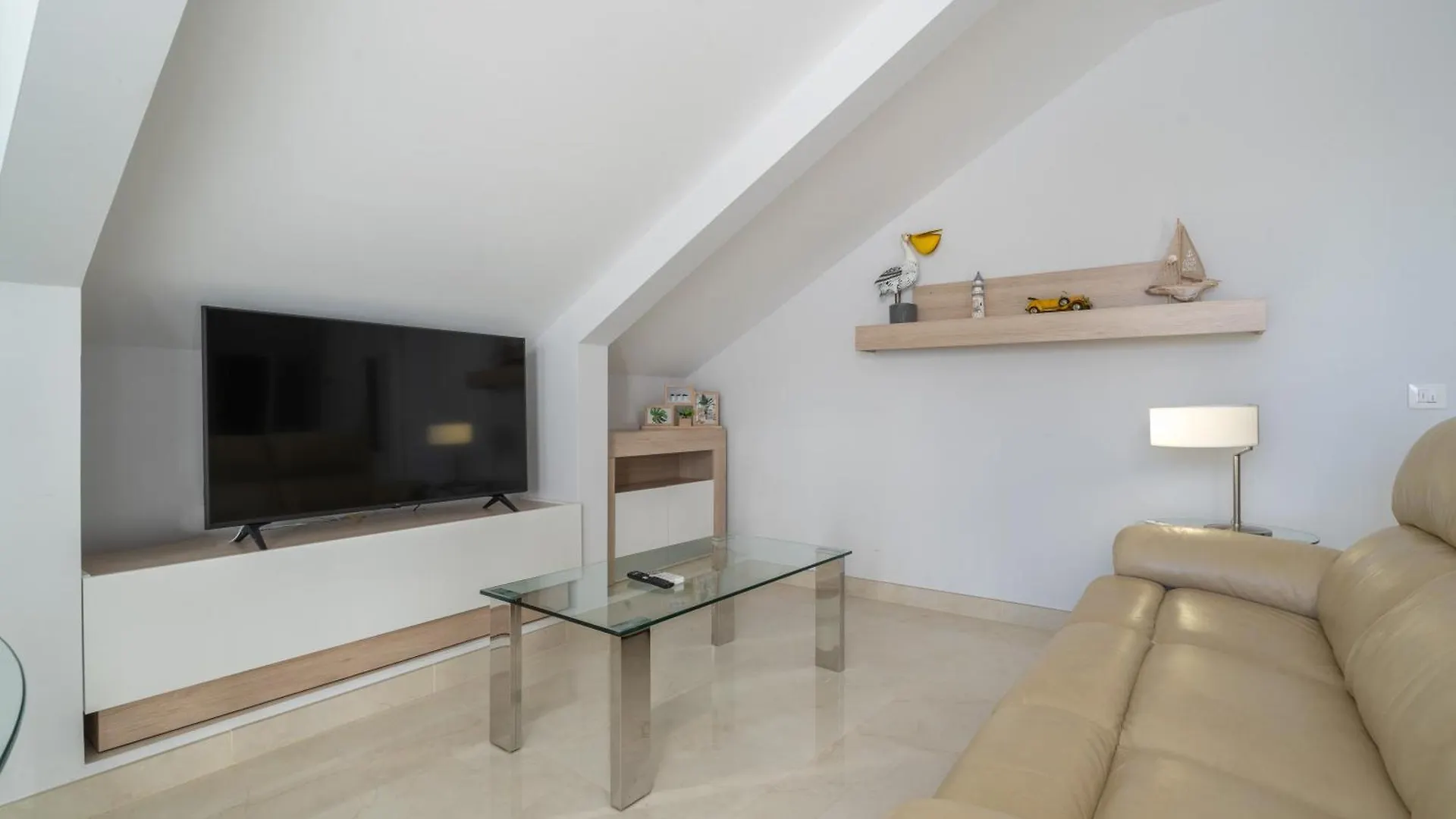 Lejlighed Apartamentos Castillo Fuengirola